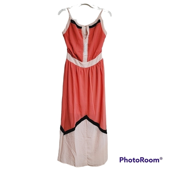 Lucy Paris Peach And Orange-Coral Flowy Maxi Dress - Picture 10 of 10